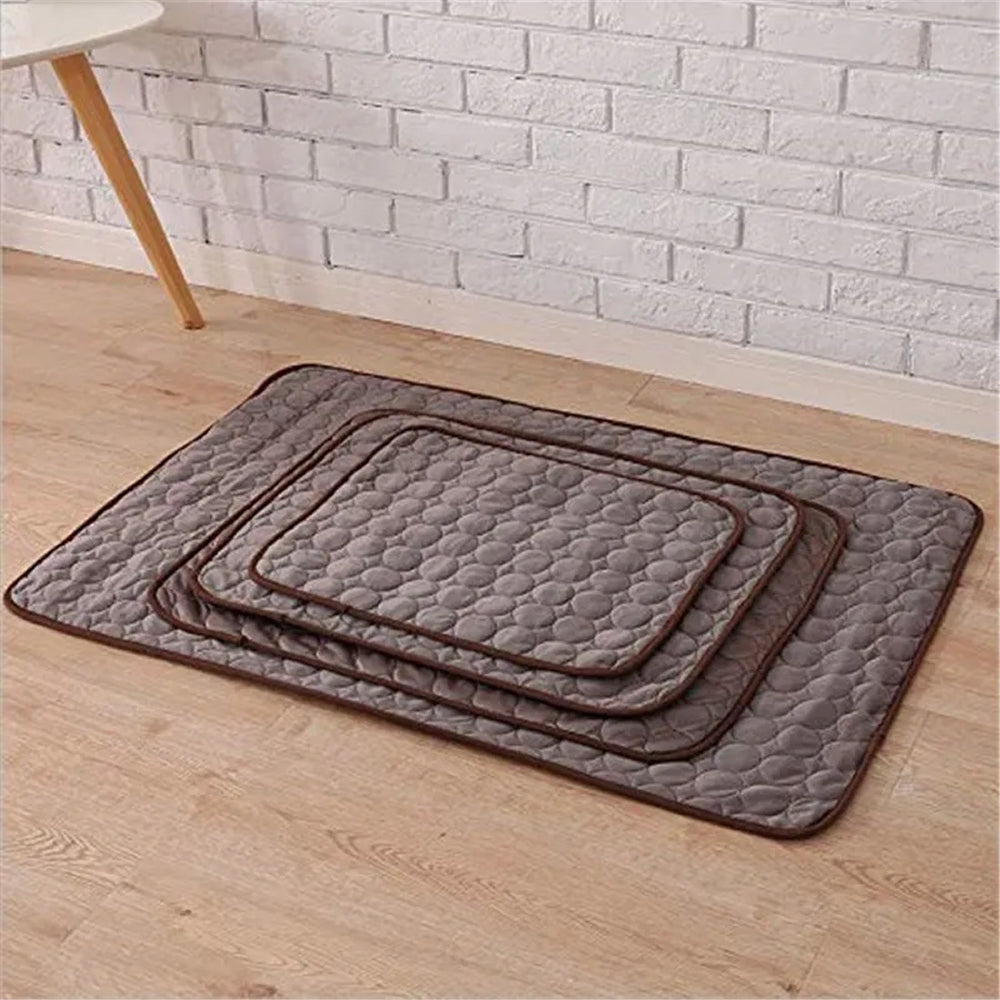 Pawolaf Dog Cooling Mat - Gel-Free Heat Relief for Pets